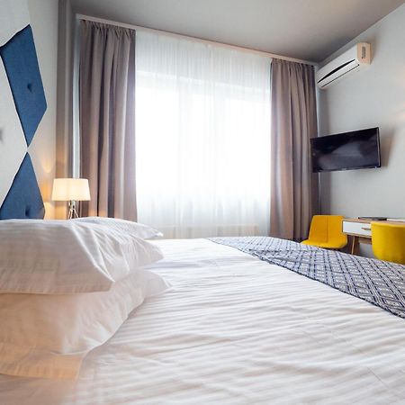 Centrum Hotel Viljandi Bagian luar foto