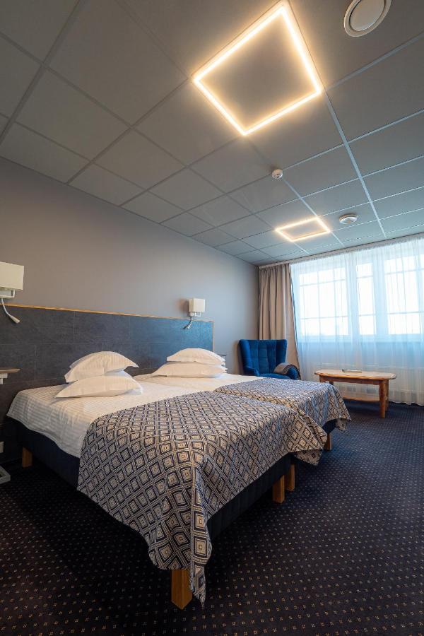 Centrum Hotel Viljandi Bagian luar foto