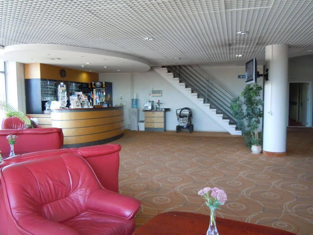Centrum Hotel Viljandi Bagian luar foto