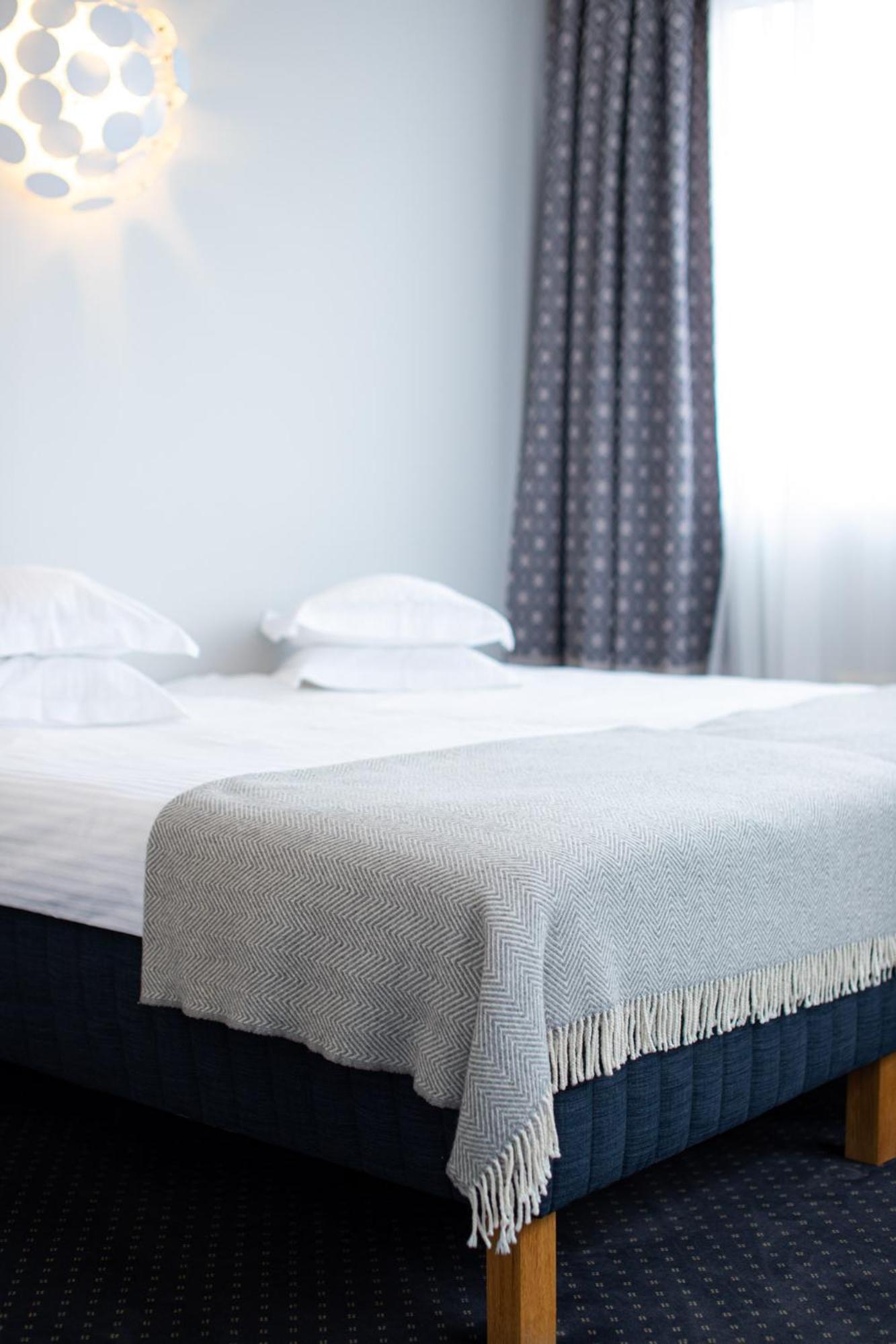 Centrum Hotel Viljandi Bagian luar foto